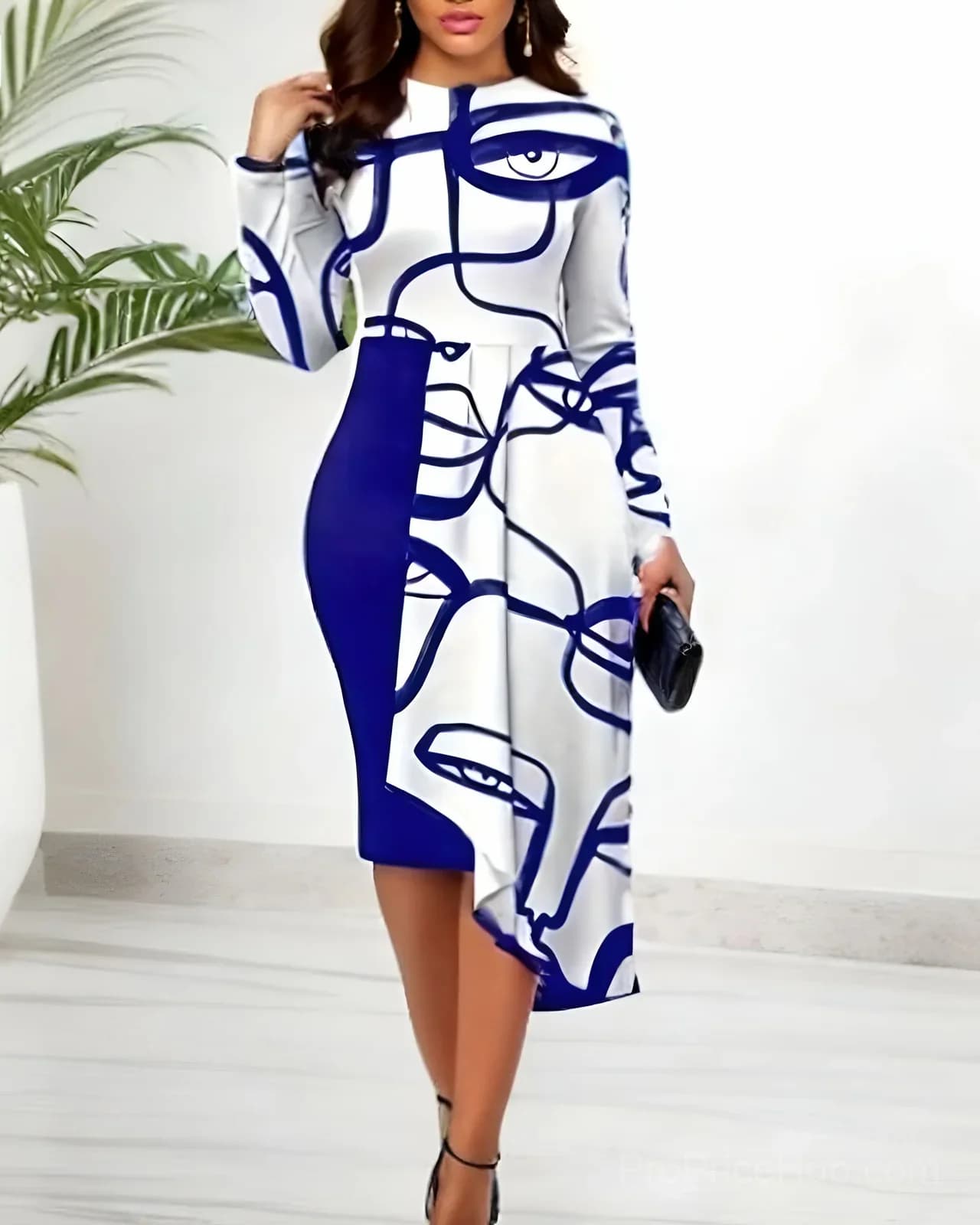 Crew Neck Long Sleeve Asymmetrical Hem Face Print Dress - View 4