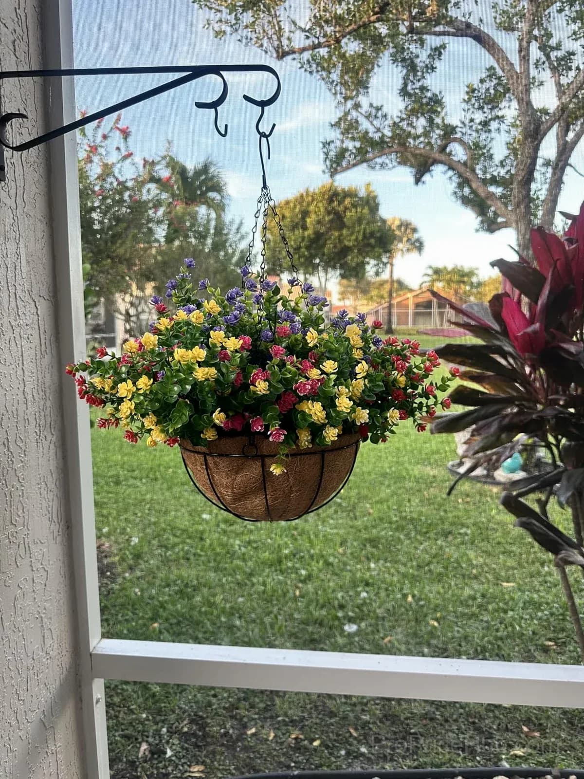 Artificial Daisy Hanging Basket - Low Maintenance Outdoor Silk Flower Planter for Patio & Garden - View 27