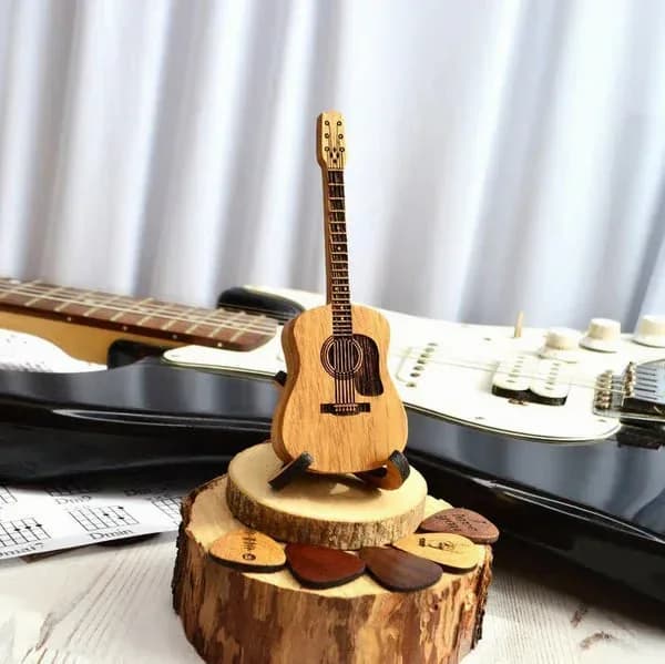 Wooden Acoustic Guitar Pick Box - Main