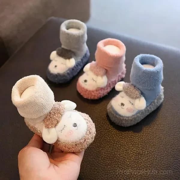Baby Cartoon Plush Cotton Toddler Shoes, Pink, 0-6 Months - View 2