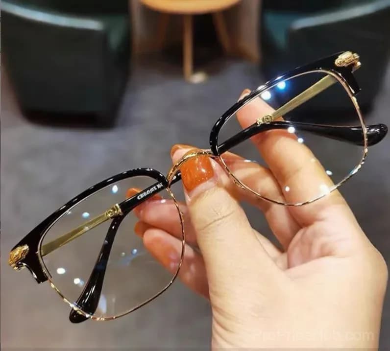 Ultra-Light Anti-Blue Light Reading Glasses, Black Gold +1.00–+5.00 - Main