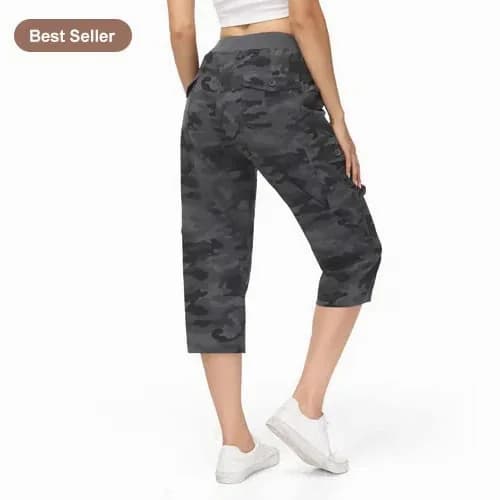 Women's Lightweight Hiking Capris: Quick-Dry, 6 Pockets, Loose Fit - Main