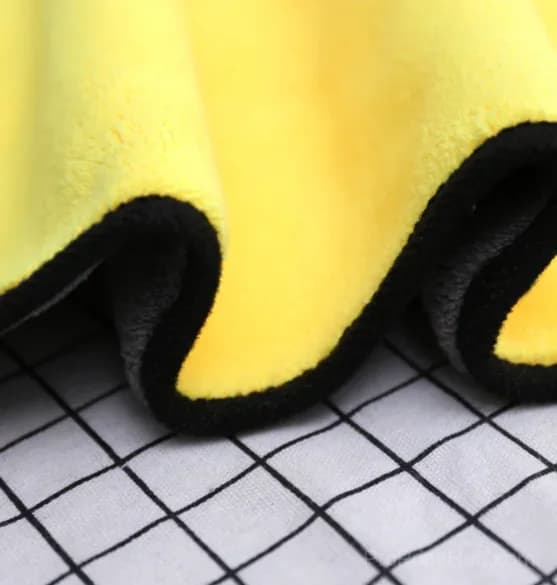 Extra soft, thick, quick-drying microfiber car cleaning towels, polishing and waxing car detailing towels - View 4