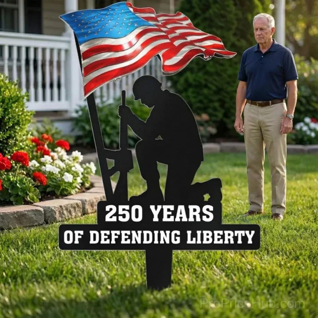 250 Years of Defending Liberty Metal Garden Stake - View 3