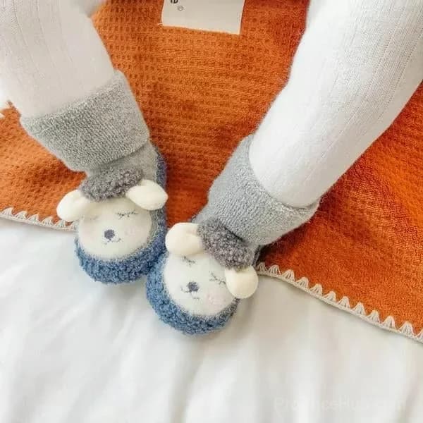 Baby Cartoon Plush Cotton Toddler Shoes, Pink, 0-6 Months - View 8