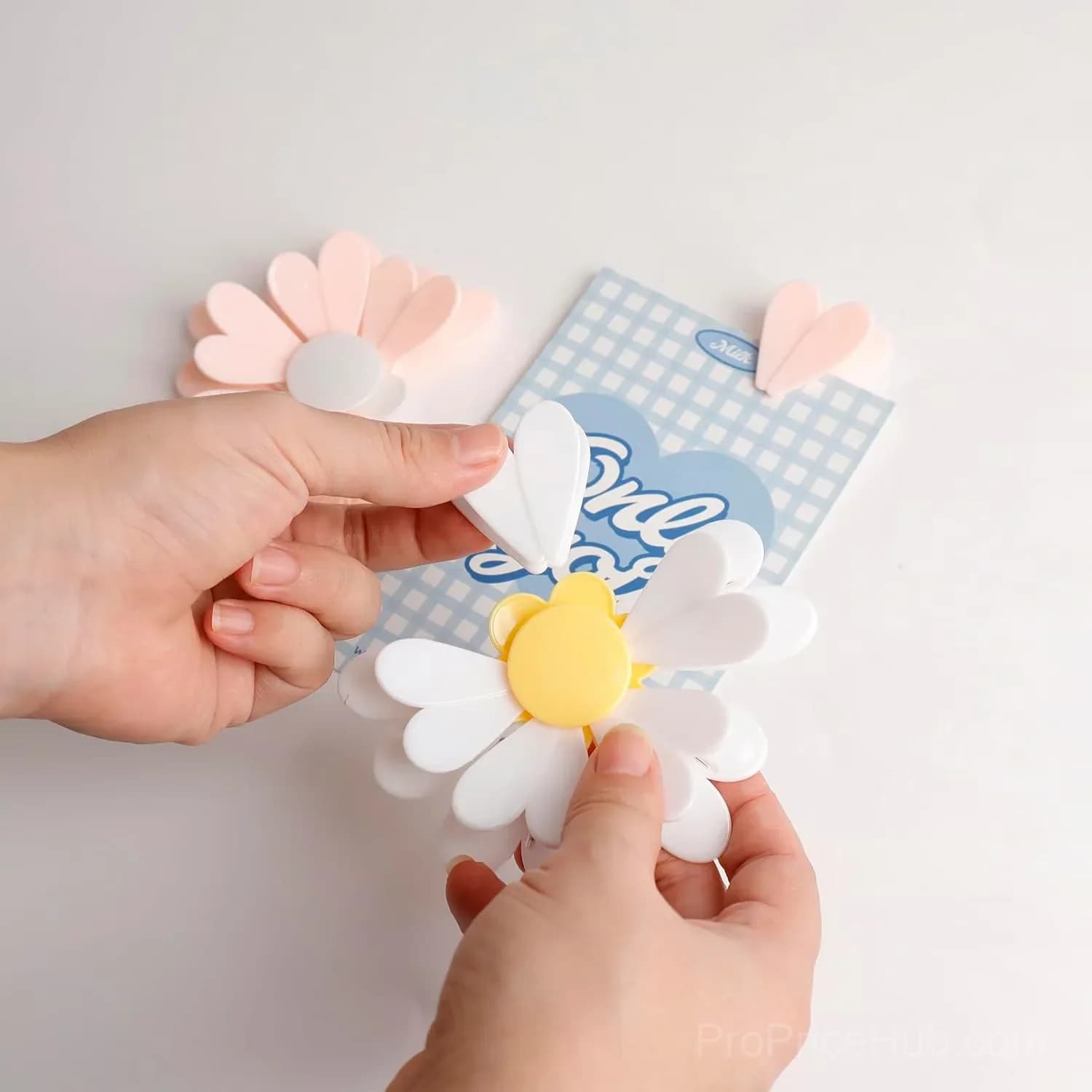 Magnetic Chip Clips for Fridge - 6 Bag Clips + 1 Magnetic Base, Cute Food Sealing Clips - View 16