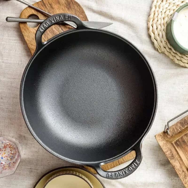Uncoated Thick Iron Cooking Pot, 20 cm Diameter - View 7