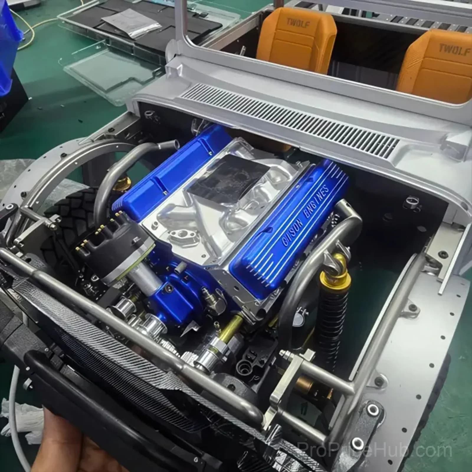 Gasoline OHV V8 Small-Block Engine Model Kit - View 8