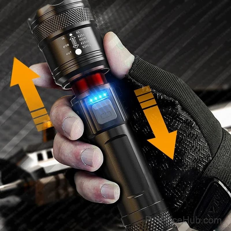 Super Strong Light Zoomable Flashlight - View 11
