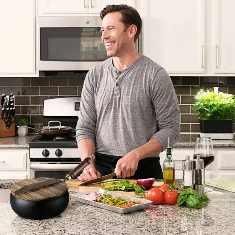 Uncoated Thick Iron Pot with Glass Lid, 24cm - View 8