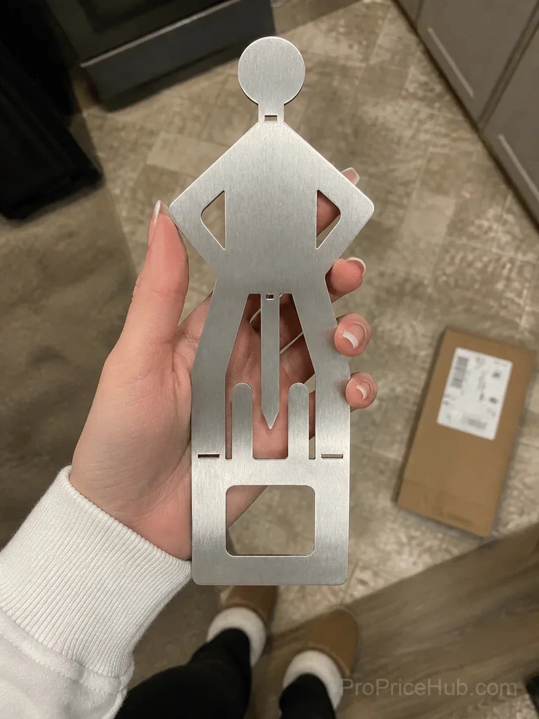 The Grill King – Novelty Sausage Grilling Tool - View 11