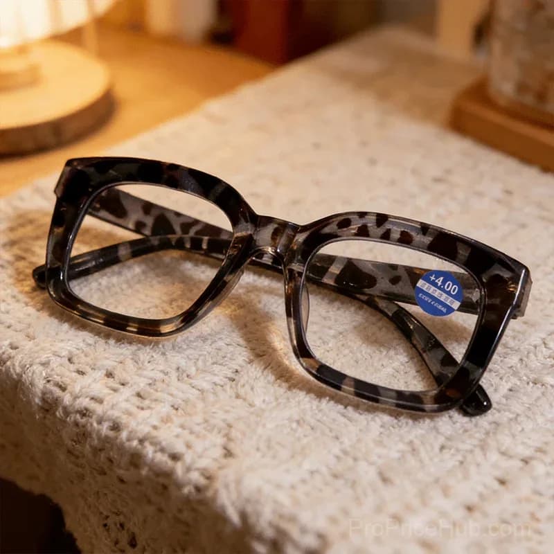 Tortoiseshell Oversized Square Reading Glasses – Blue Light Blocking - View 8